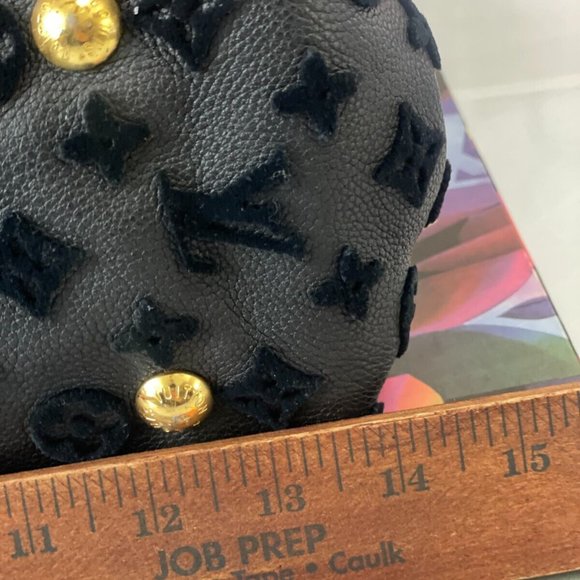 LOUIS VUITTON LV Monogram Tuffetage Veau Cachemire Leather Black Cachemire Tote - Picture 14 of 16